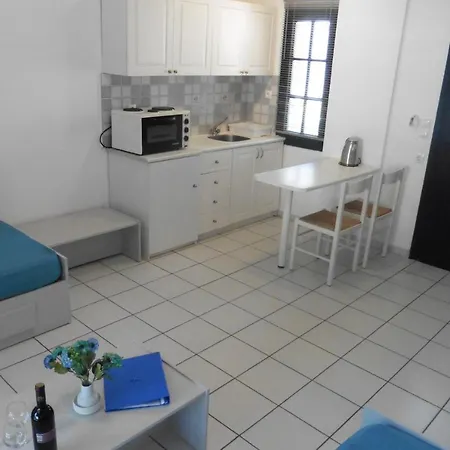 Apartment Julies Kokkini Hani